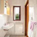 Gostinjska kuća Jadranka 3*