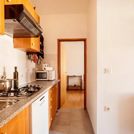 Gostinjska kuća Jadranka