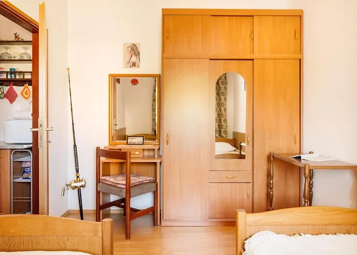 Jadranka Gostinjska kuća