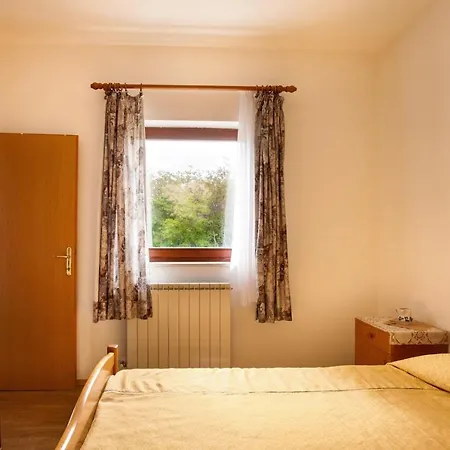 Jadranka Πανσιόν